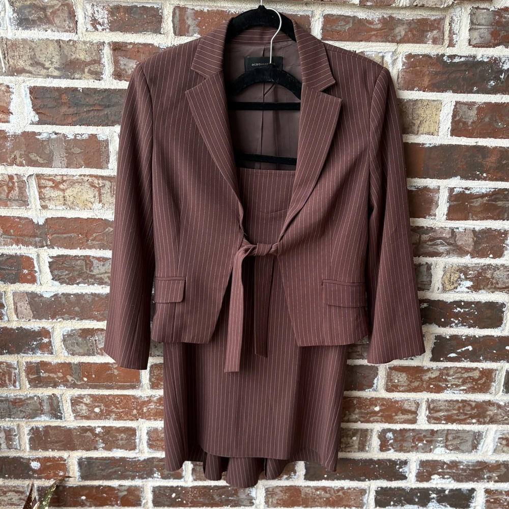 Vintage BCBG Max Azria Brown Pinstripe Tie Jacket Draped Hem Skirt Suit Size 2